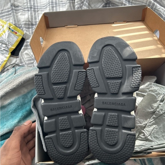 Balenciaga speed trainers size 8 - Picture 2 of 6